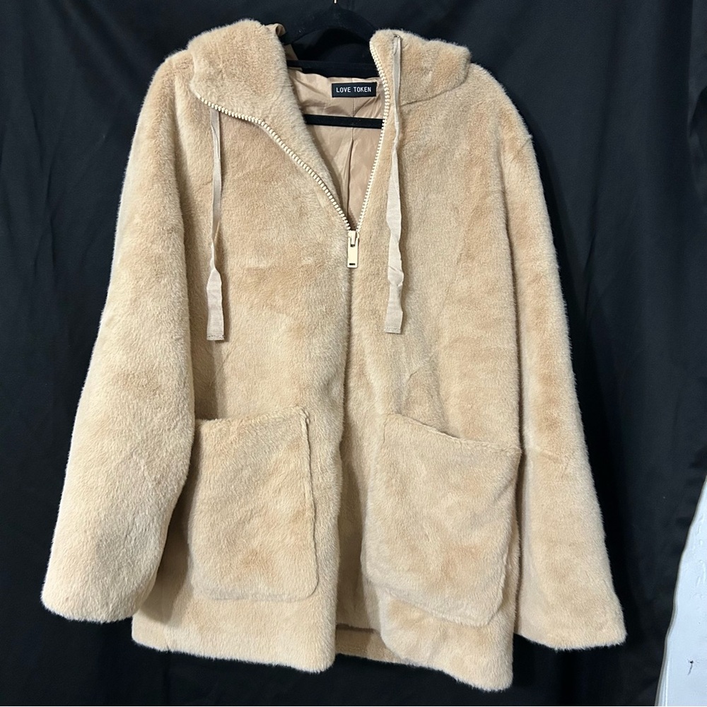 Love Token Women's Tan Faux Fur Jacket